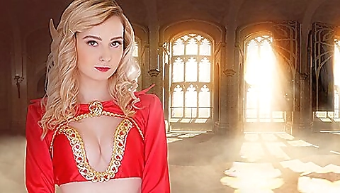 Lexi lore in vr cosplay shows off her boobs and ass