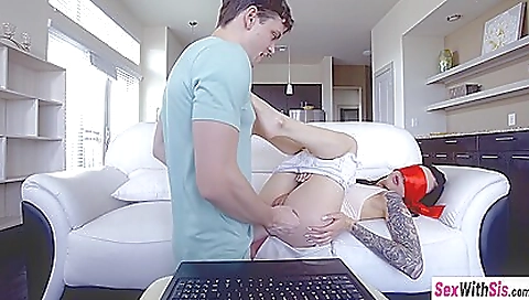 teen 18+ Stepsis Plays Touch My Body Challenge With Stepbro