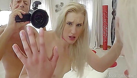 Diane chrystalls 18+ blowjob in a deepthroat casting