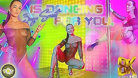 Stunning pornstar in crazy lingerie masturbating in vr