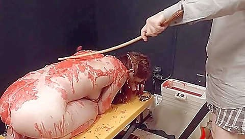 Busty ebony MILF is really horny and she is very horny